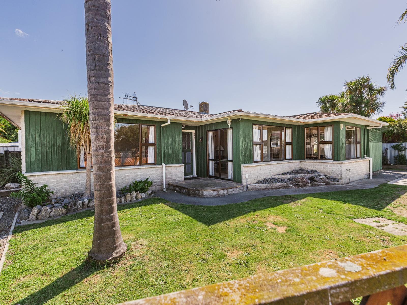 6 Diaz Place, Flaxmere