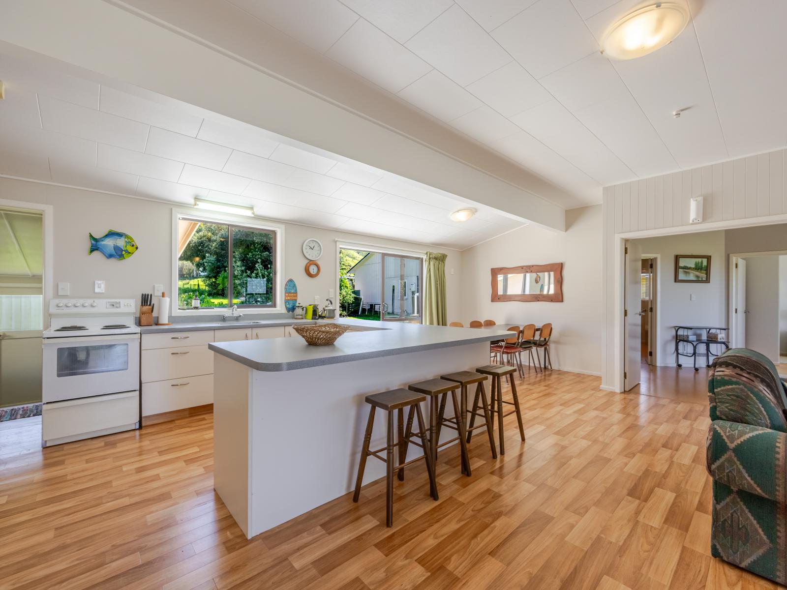 3 McHardy Place, Blackhead Beach, Omakere