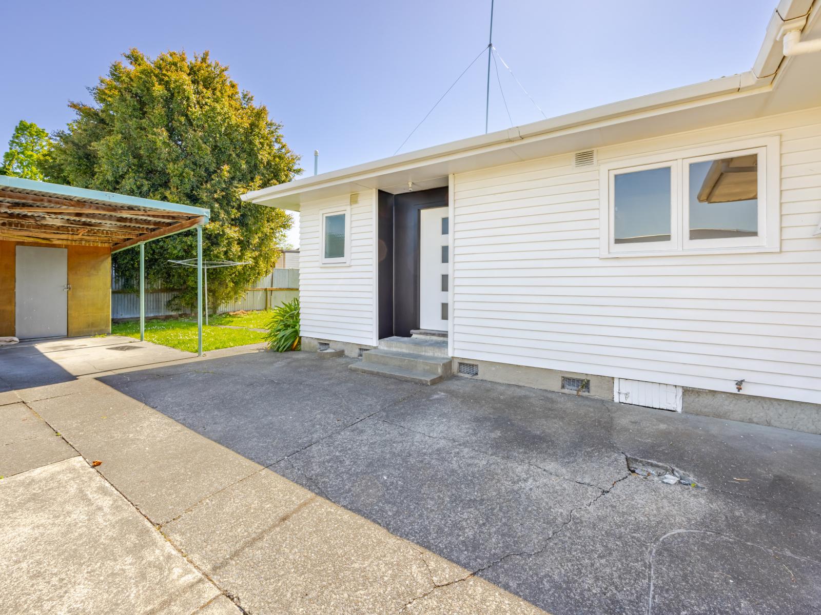 Unit 1, 245 Kennedy Road, Onekawa