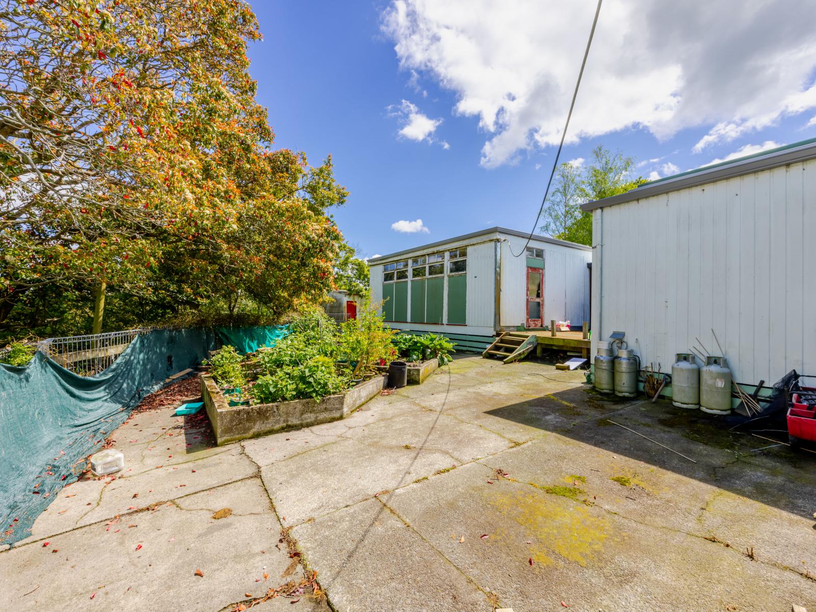 27 Bird Road, Wallingford