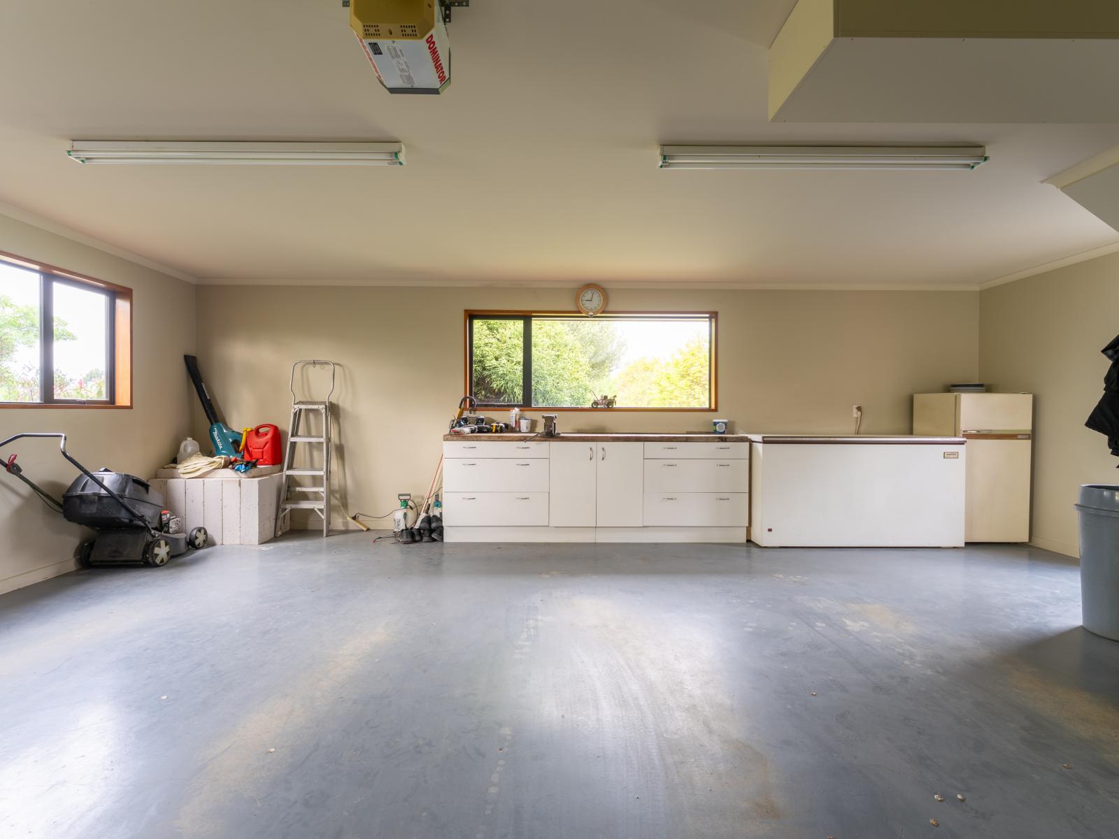 16 Tirohanga Road, North Taieri, Mosgiel