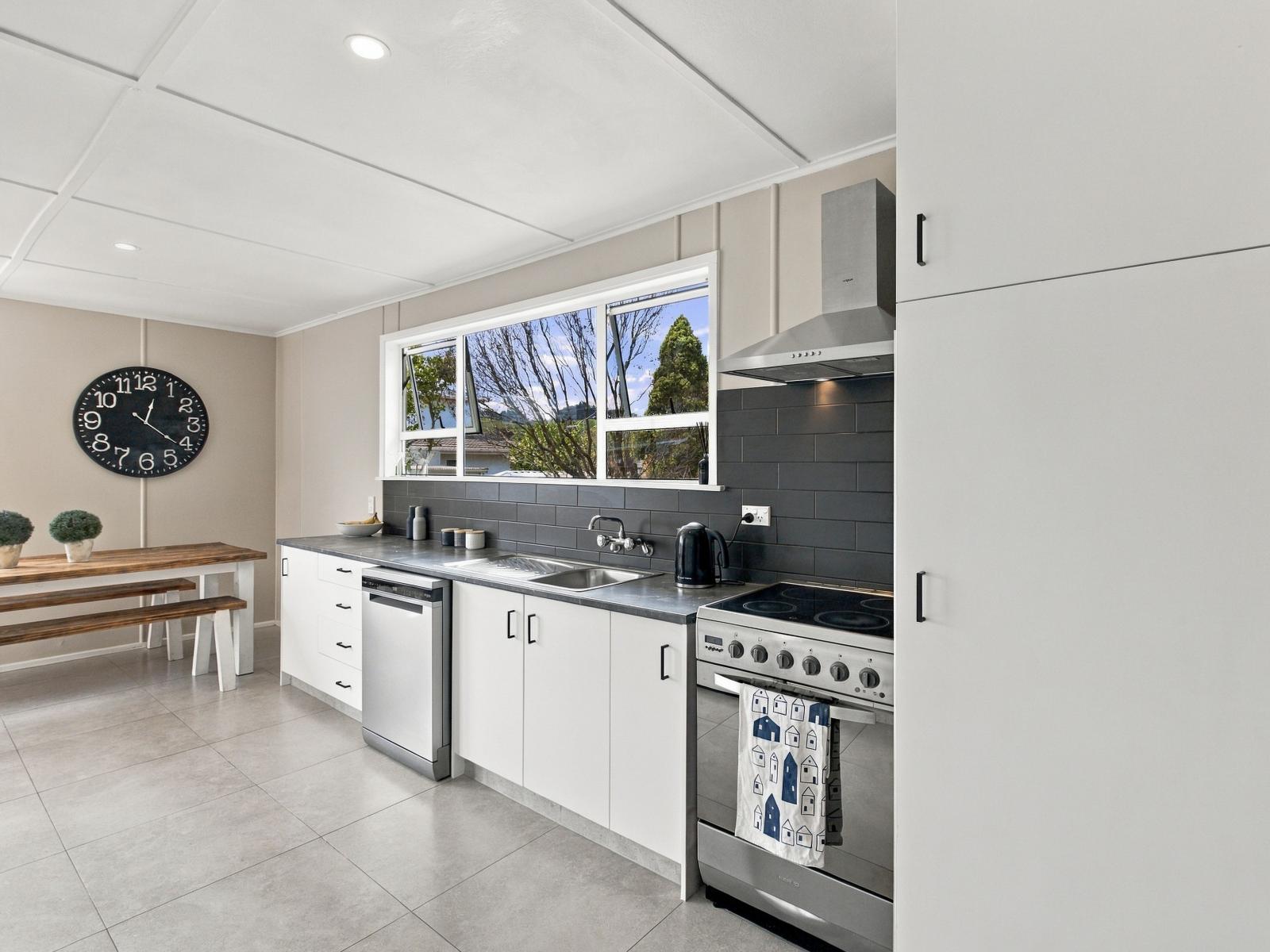 6 Moana Street, Whanganui East