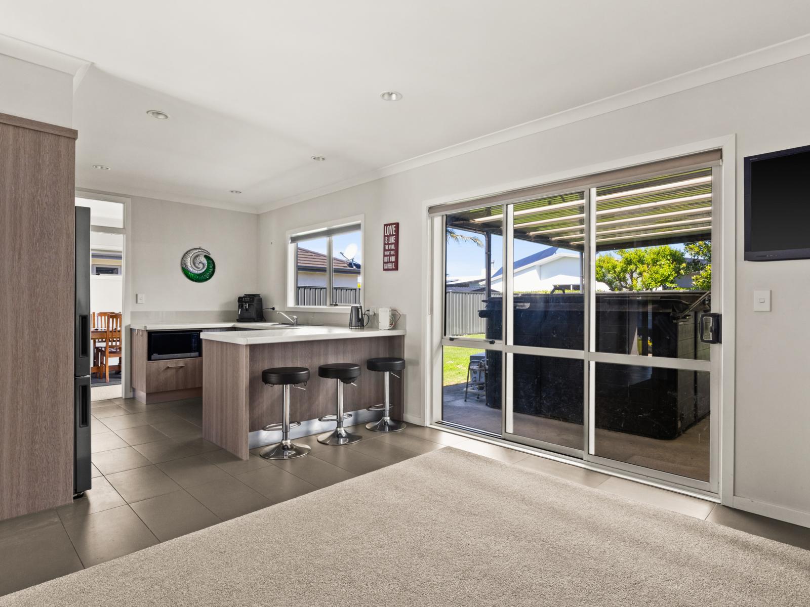 4 Waitaki Way, Poraiti