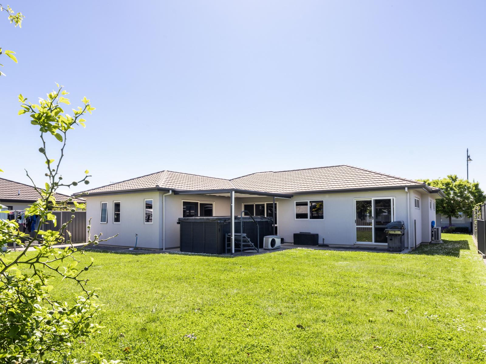 4 Waitaki Way, Poraiti