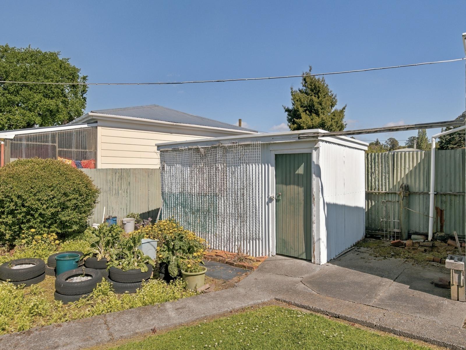 40 Paraekaretu Street, Hunterville