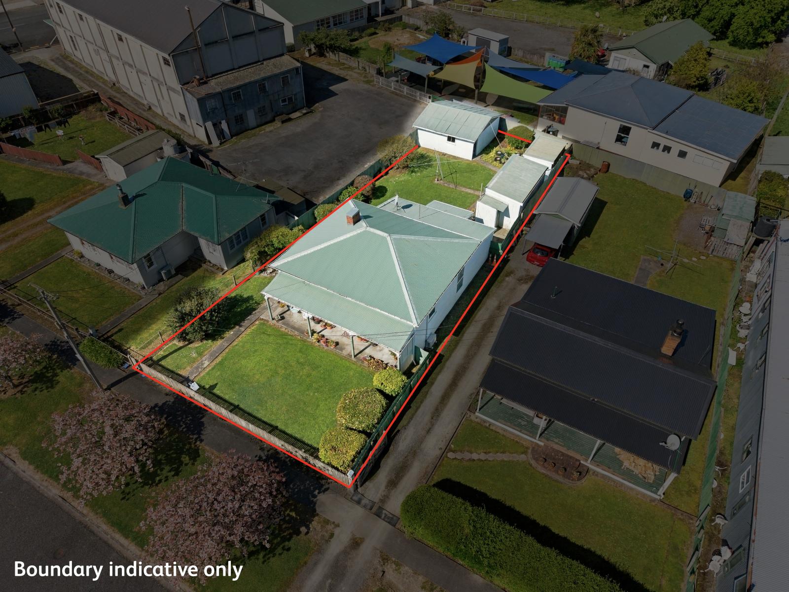40 Paraekaretu Street, Hunterville