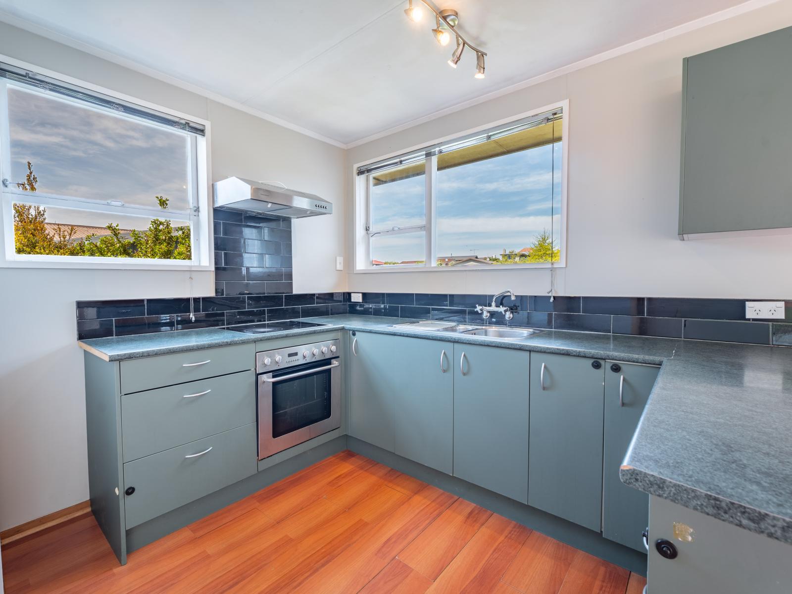 27 Benmore Street, Glenwood