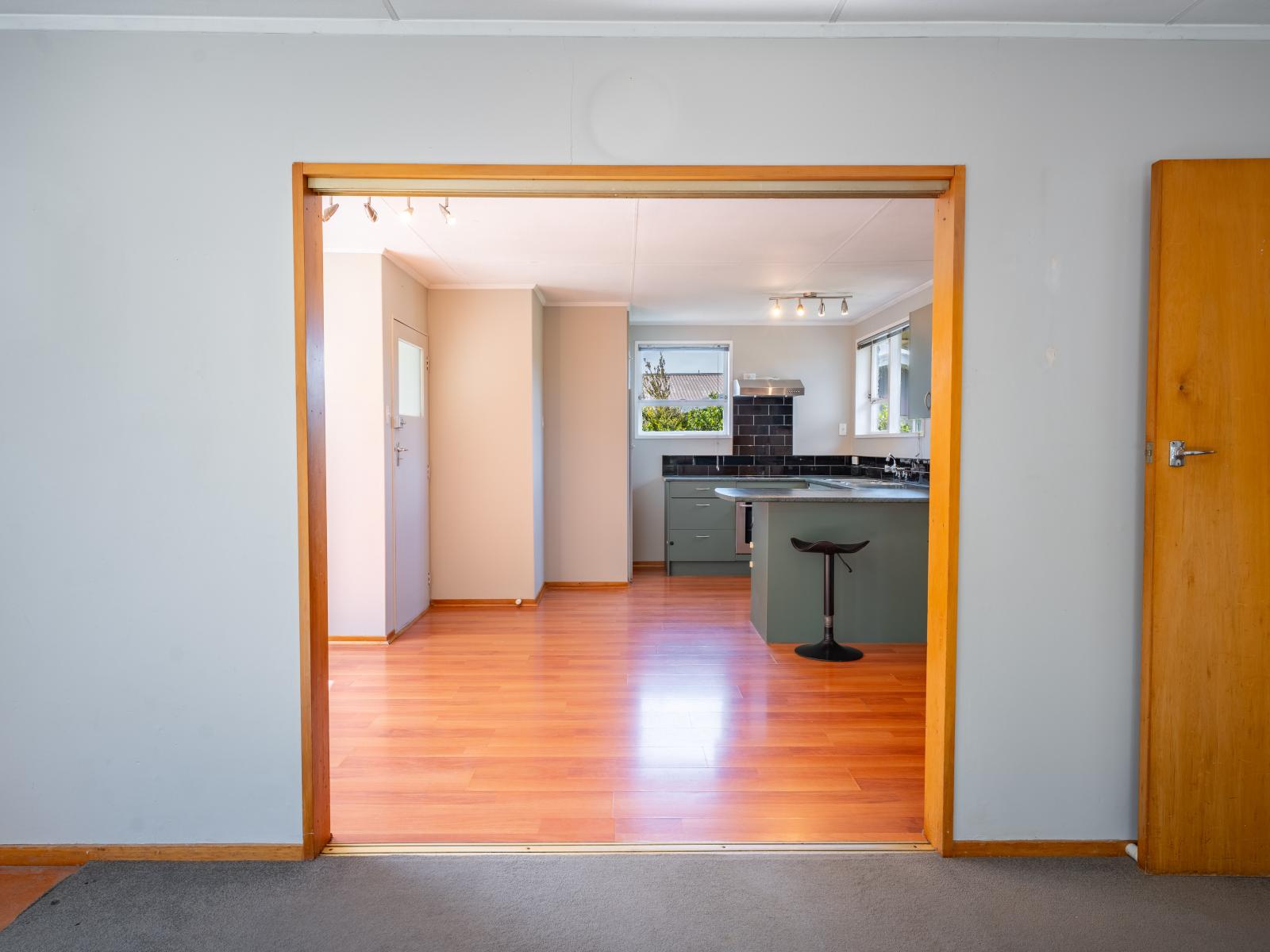 27 Benmore Street, Glenwood
