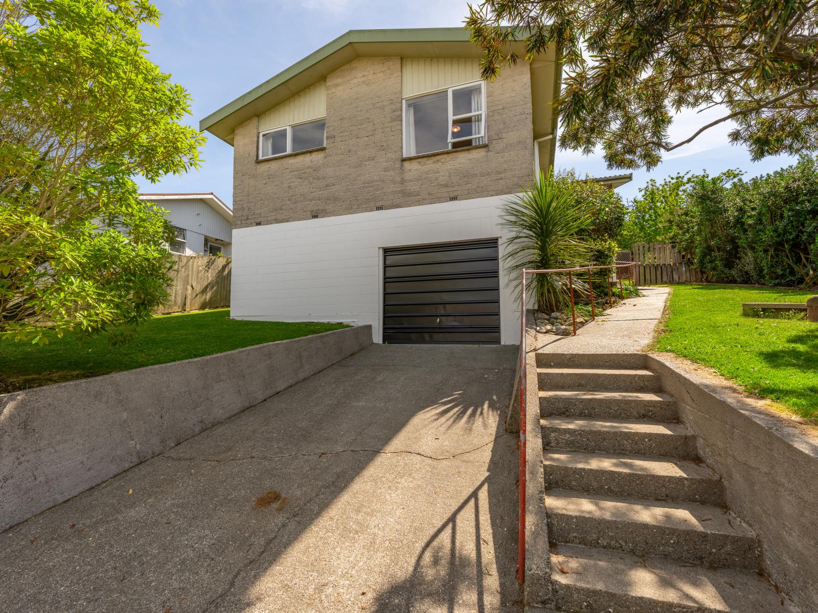 27 Benmore Street, Glenwood