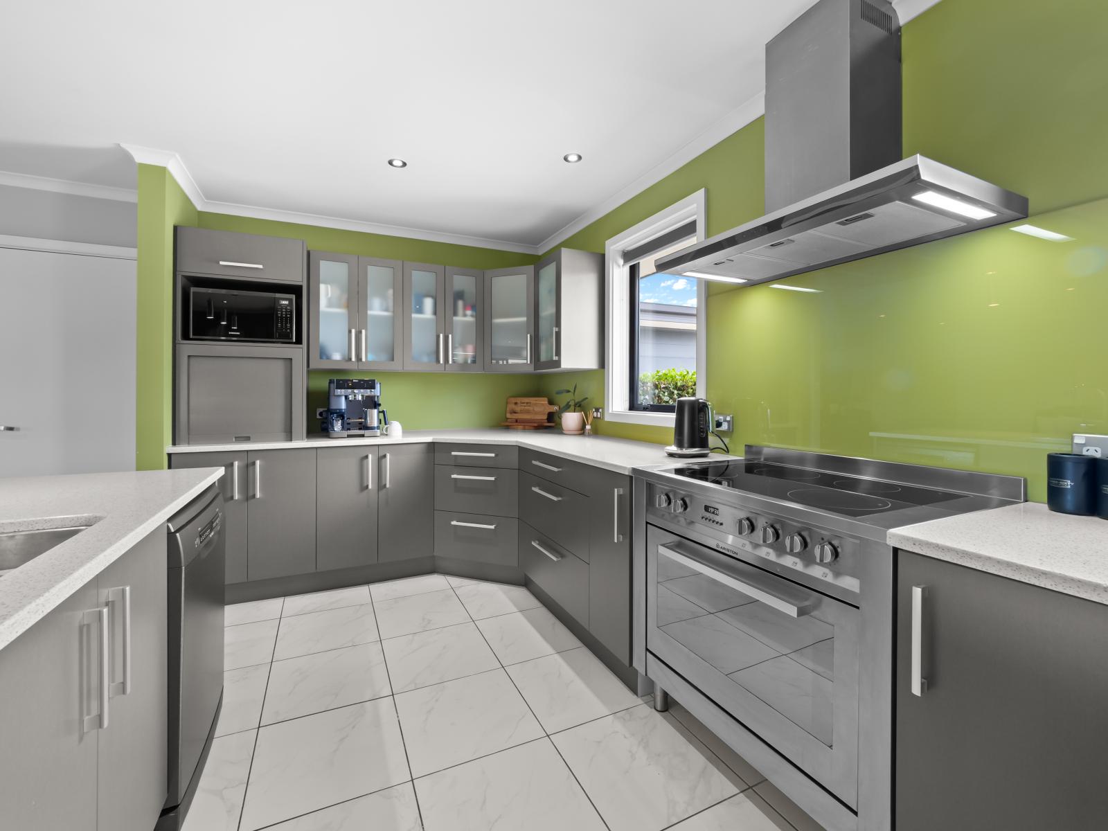 4 Goldrich Grove, Netherby