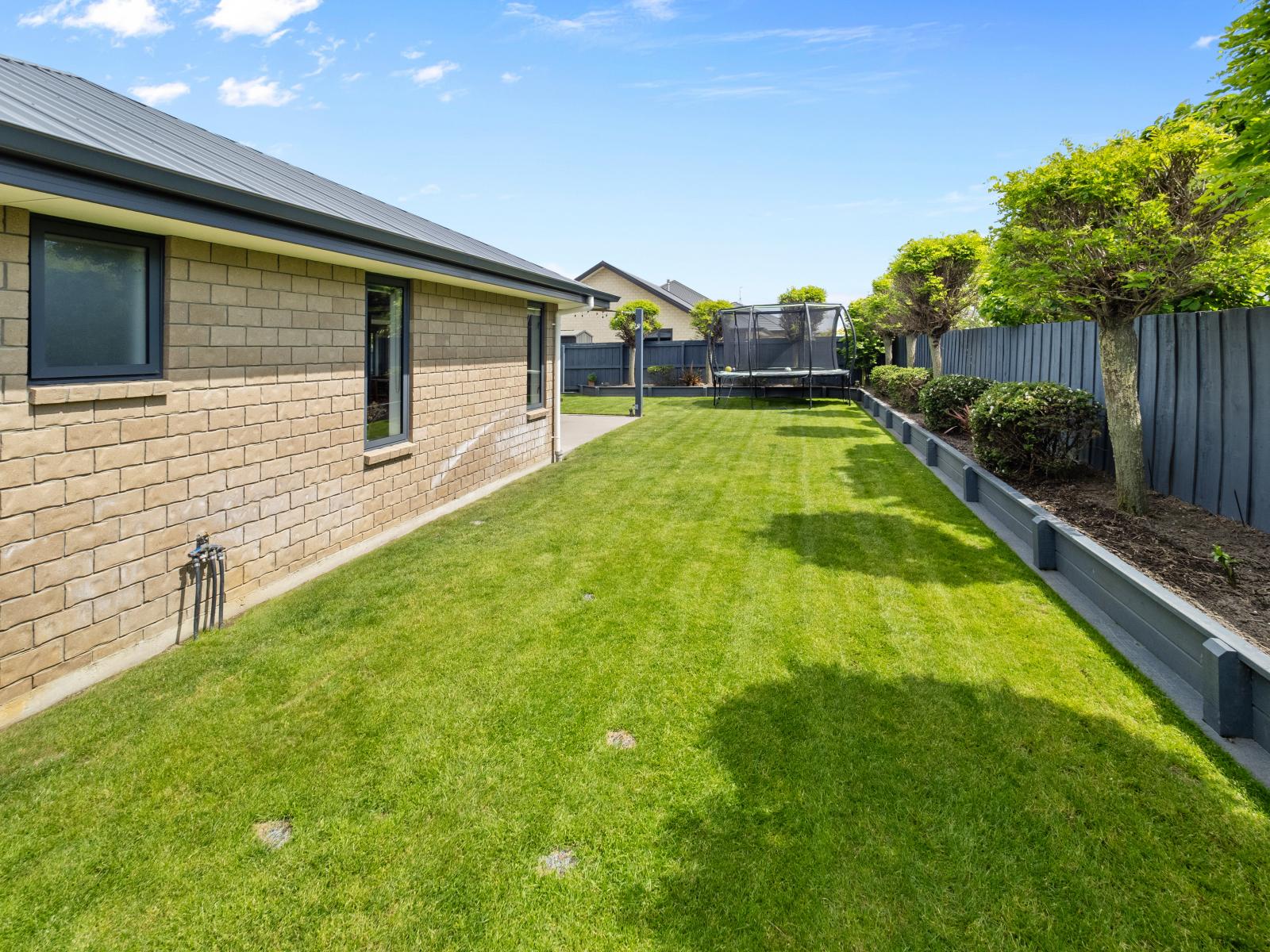4 Goldrich Grove, Netherby