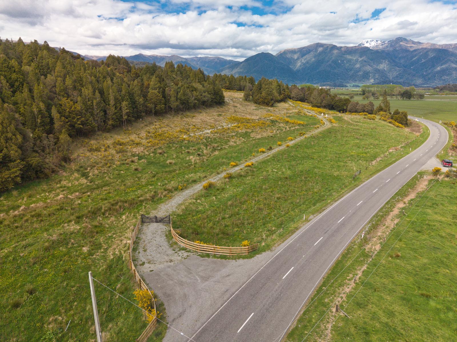 785 Lake Brunner Road, Moana