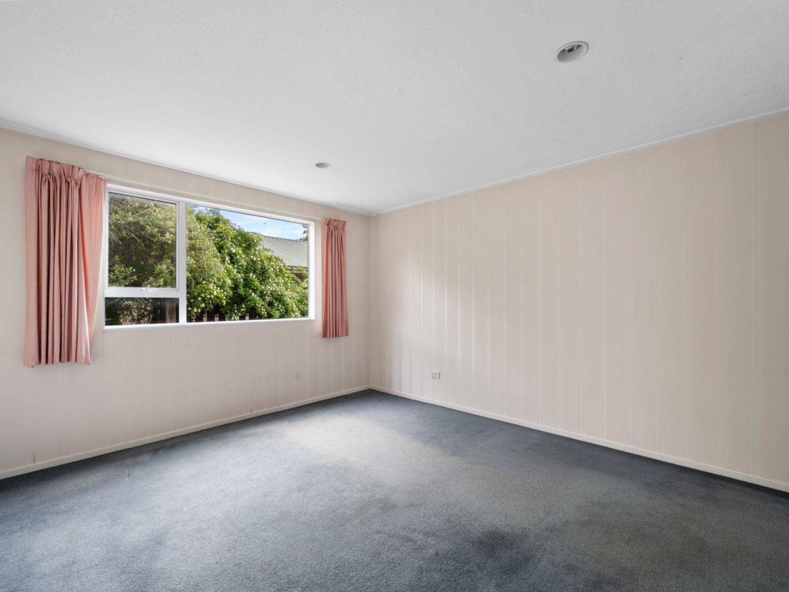 24 Fastnet Street, Alexandra