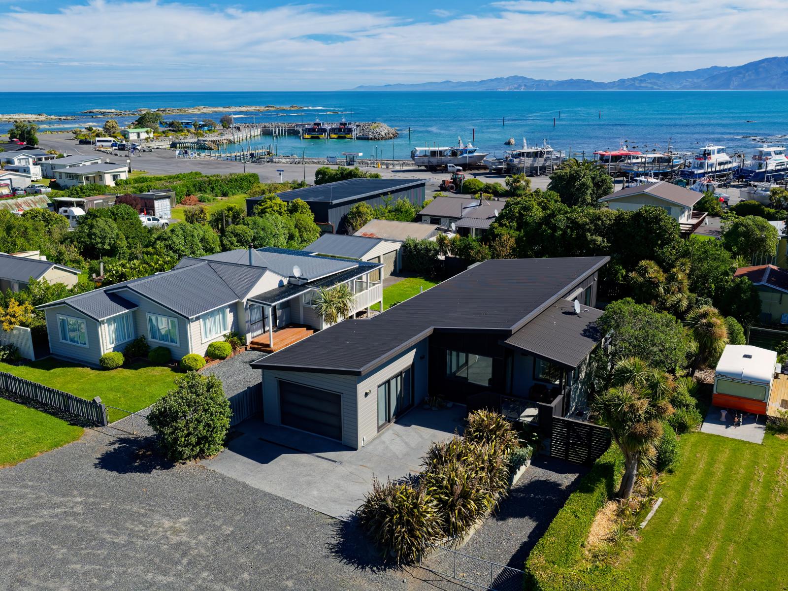 132 South Bay Parade, Kaikoura