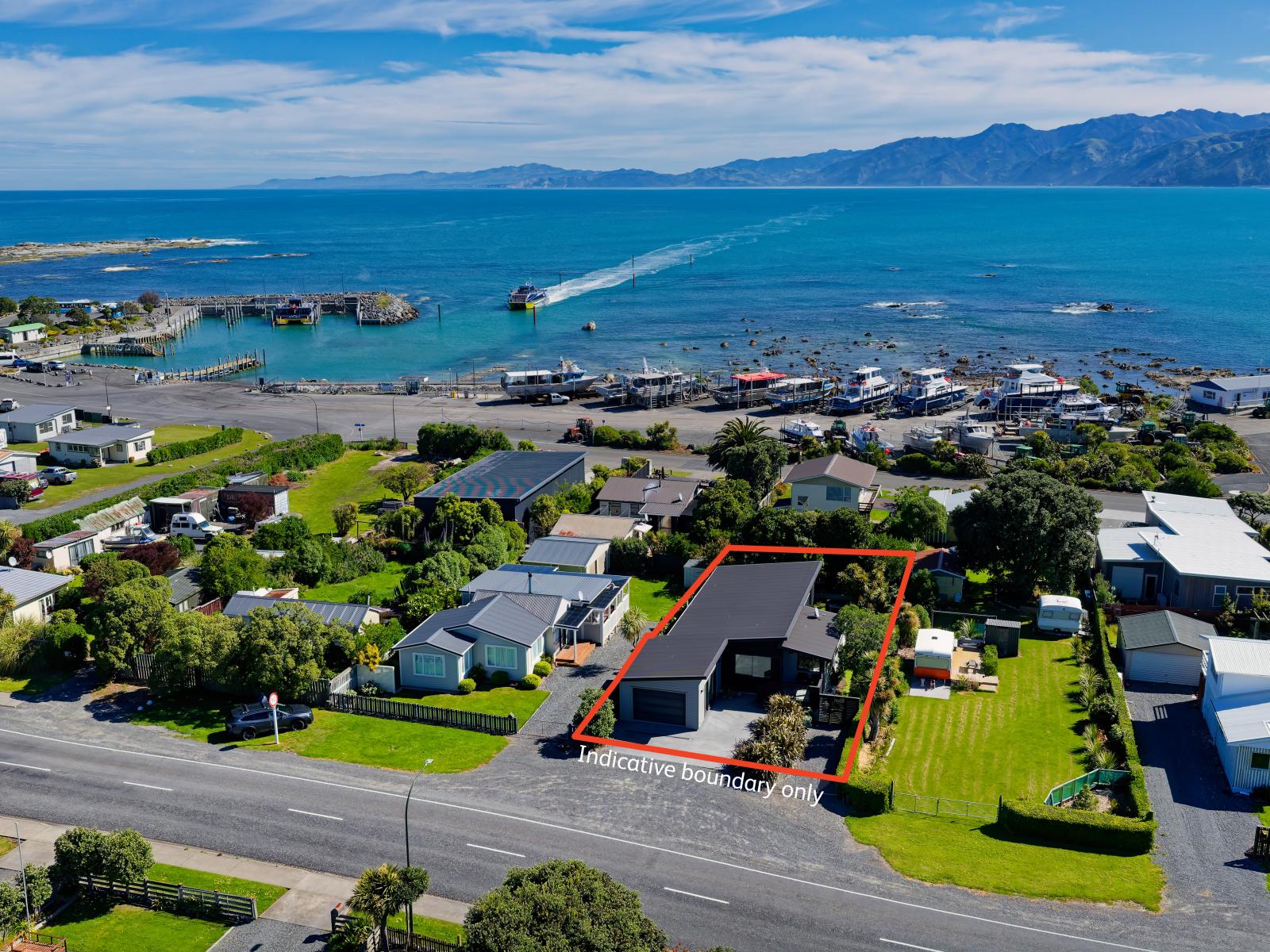 132 South Bay Parade, Kaikoura