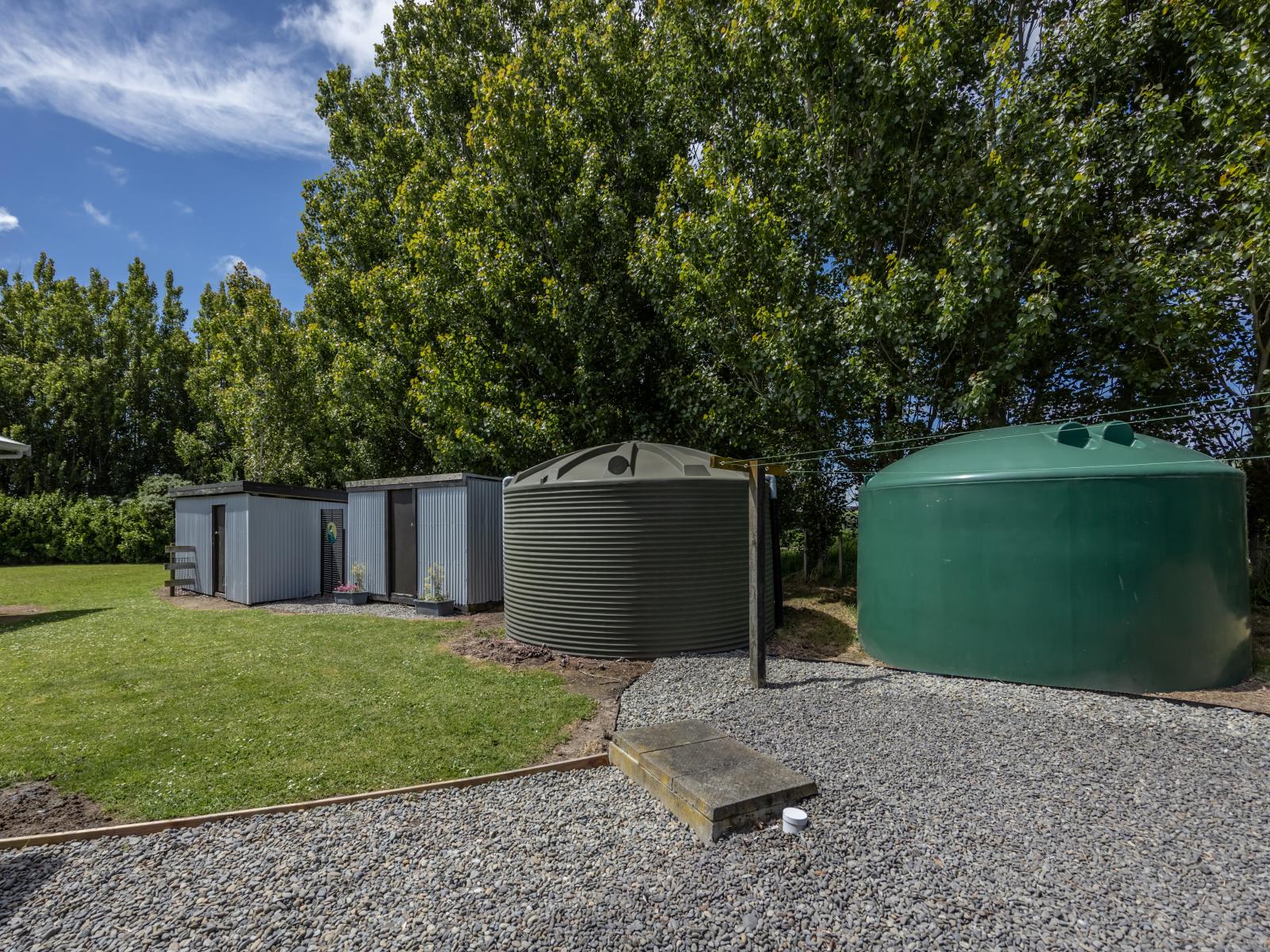 1A A'court Street, Sanson