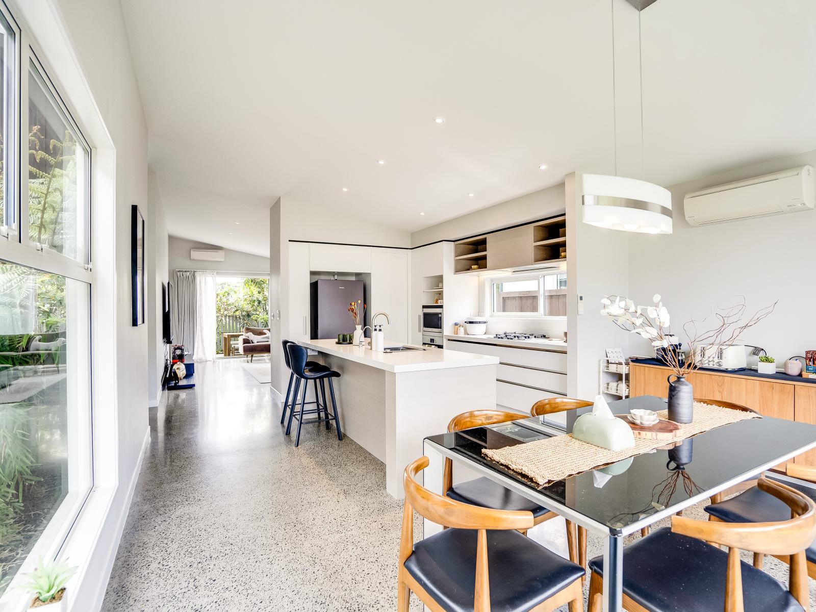 18 St Pauls Drive, Brookfield