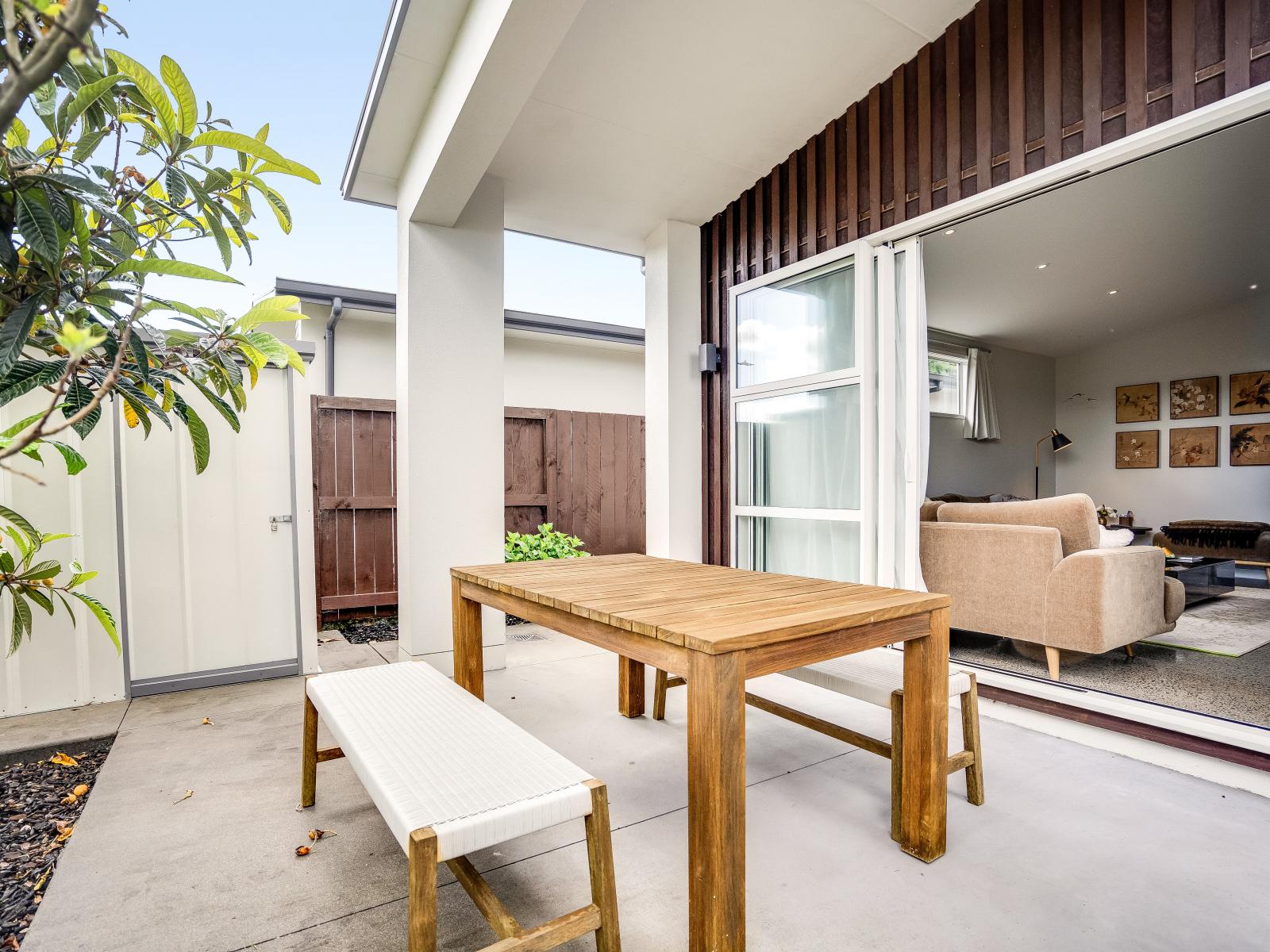 18 St Pauls Drive, Brookfield