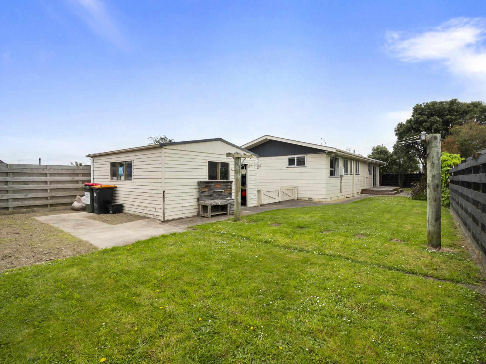 76 Benmore Avenue, Cloverlea