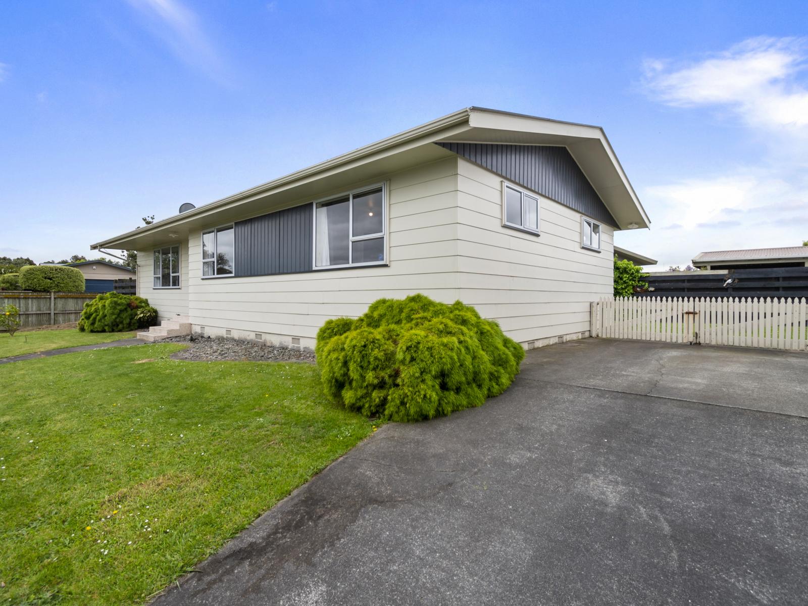 76 Benmore Avenue, Cloverlea