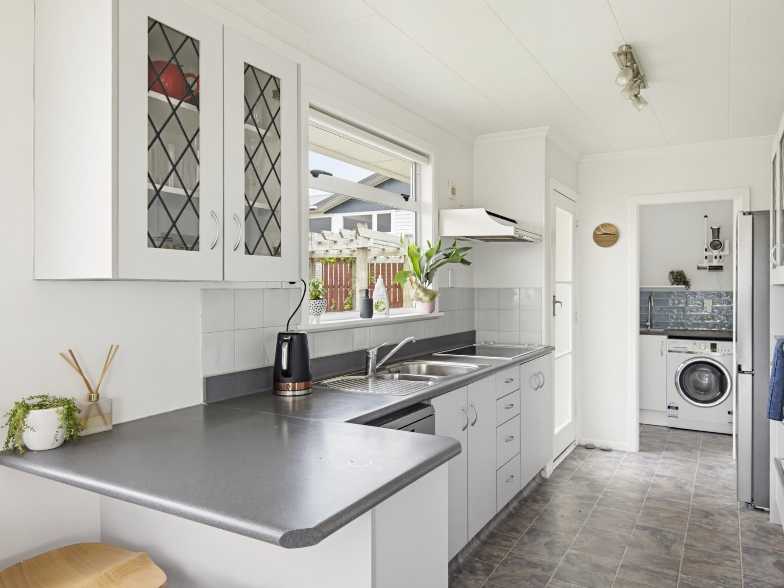 22 Gray Avenue, Paraparaumu Beach