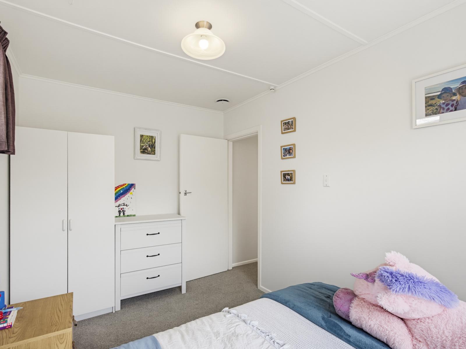 22 Gray Avenue, Paraparaumu Beach
