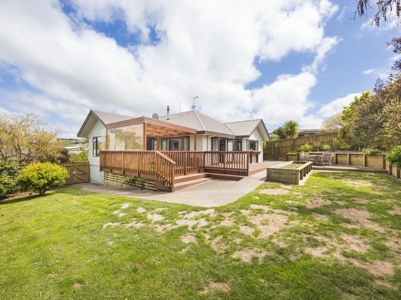 9 Logan Grove, Feilding
