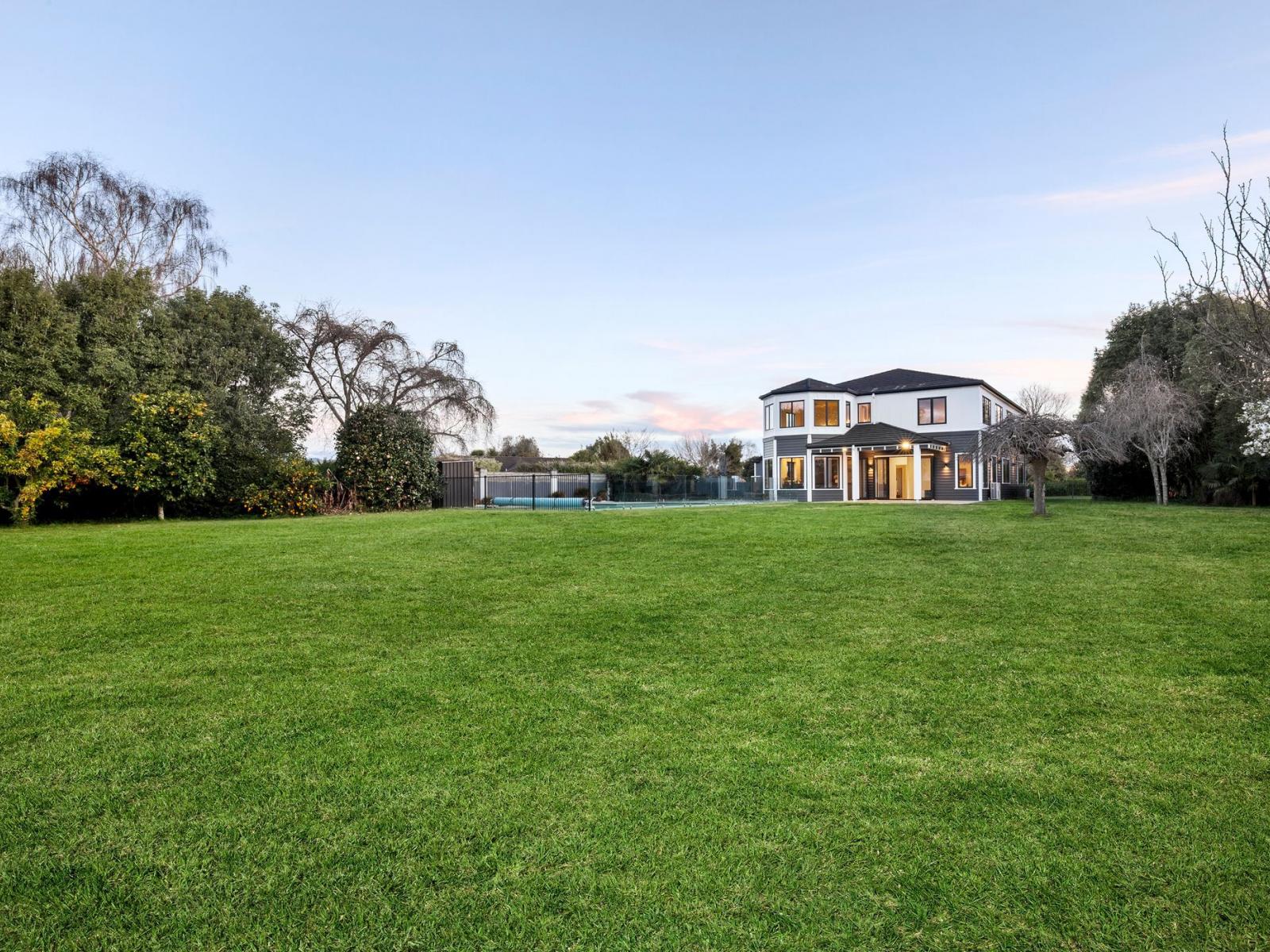39 Cowley Drive, Leamington