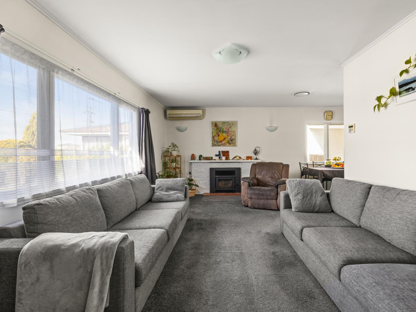 71 Harold Holt Avenue, Onekawa