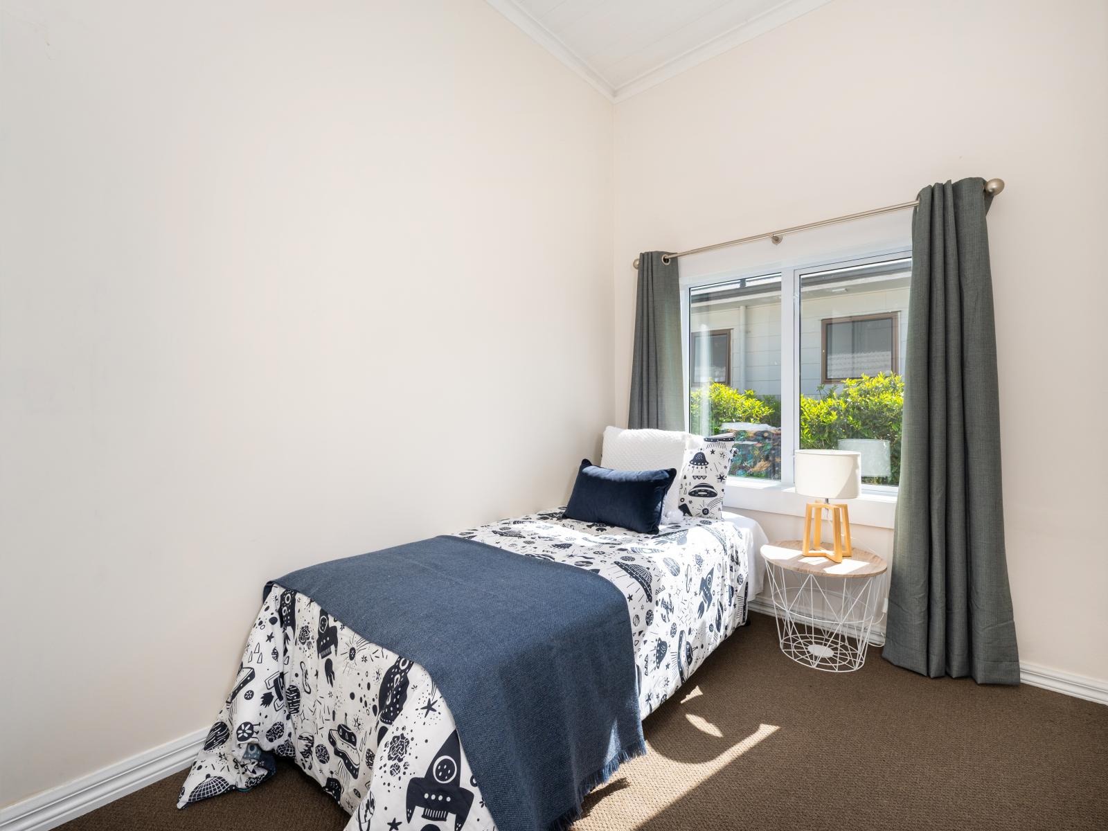 900 Albert Street, Parkvale