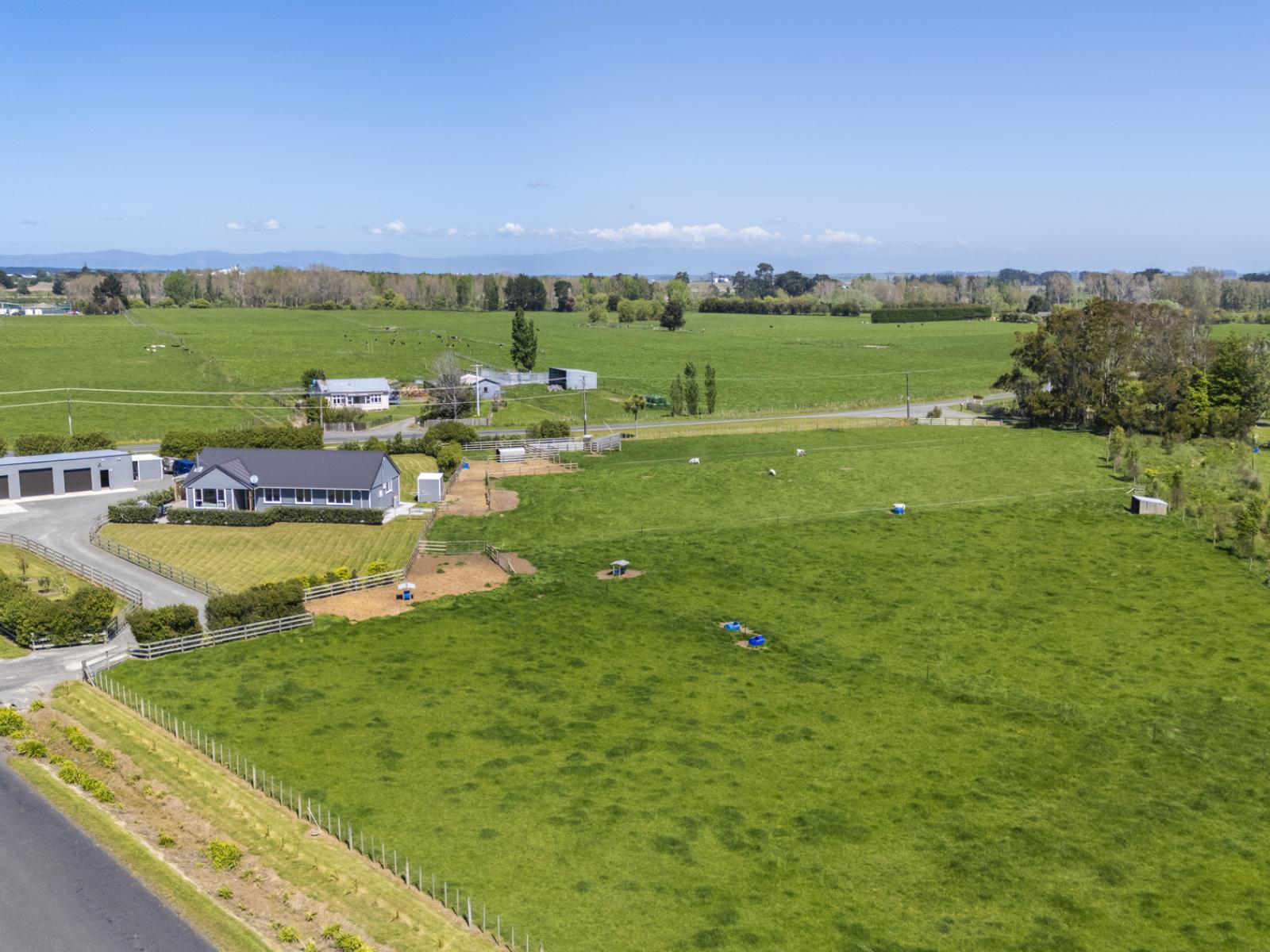 9 Brandon Hall Road, Bulls