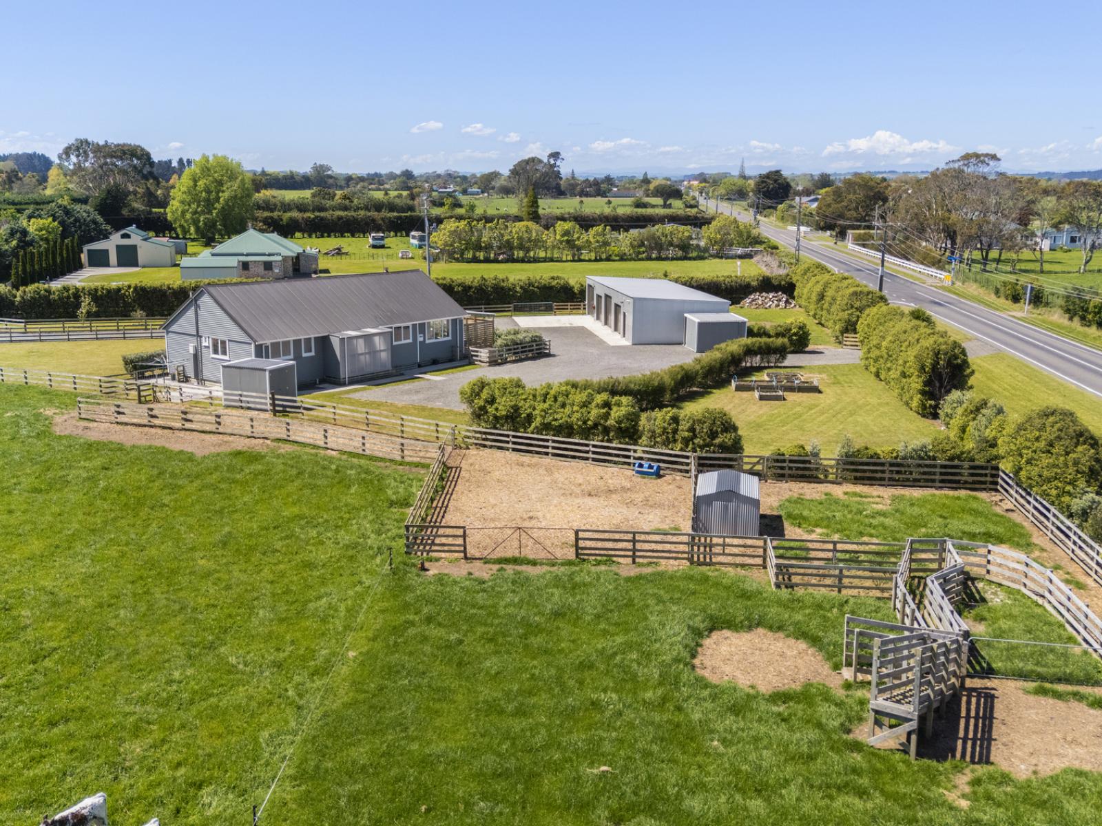 9 Brandon Hall Road, Bulls