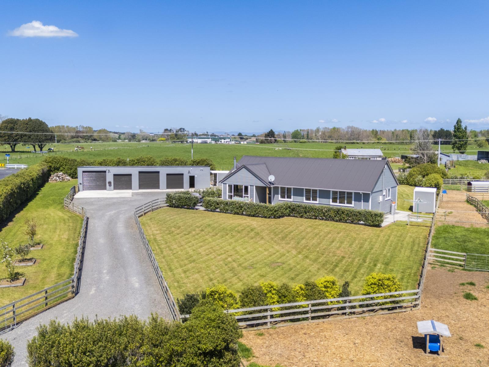 9 Brandon Hall Road, Bulls