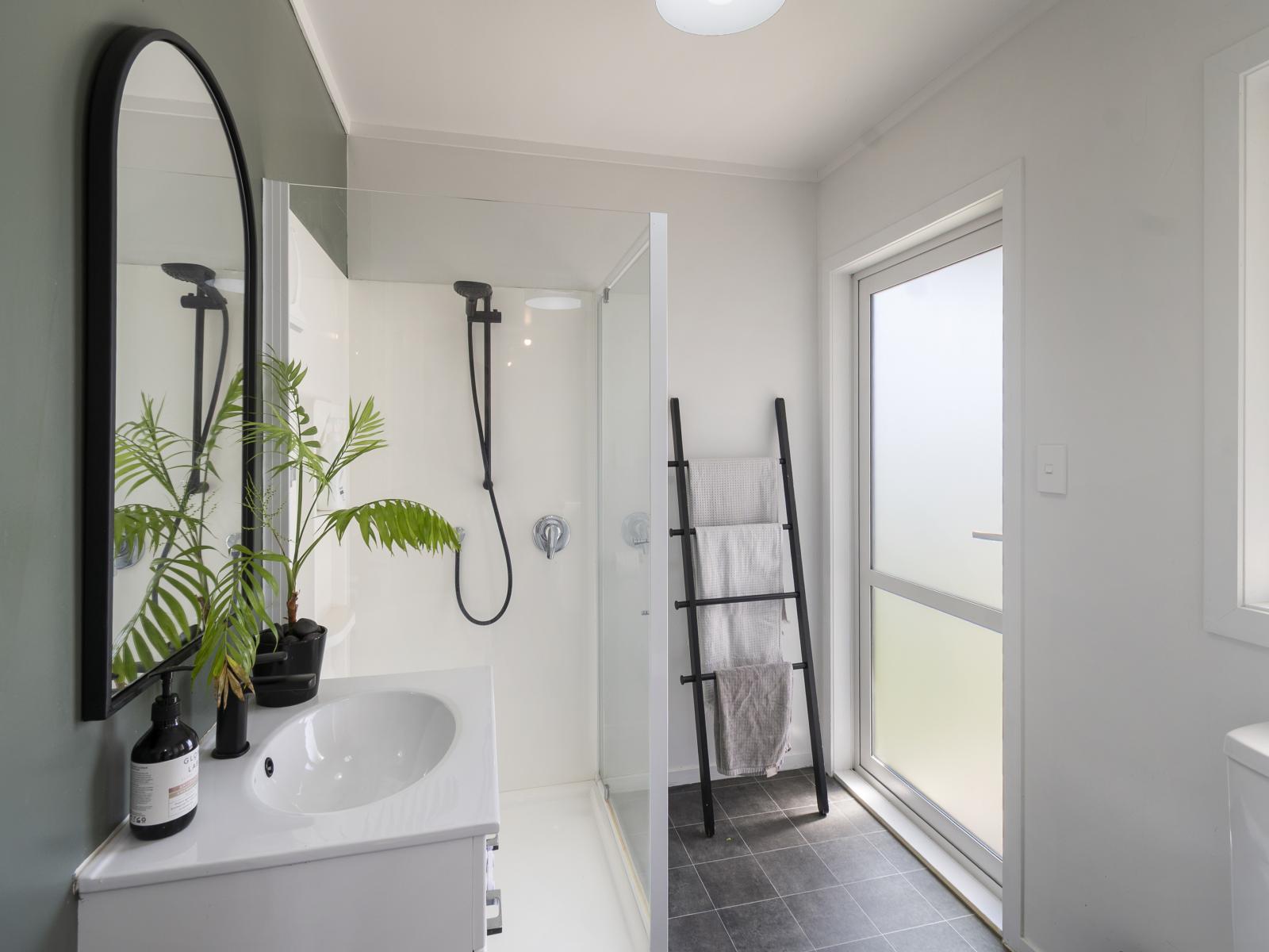 1259 Parewanui Road, Bulls