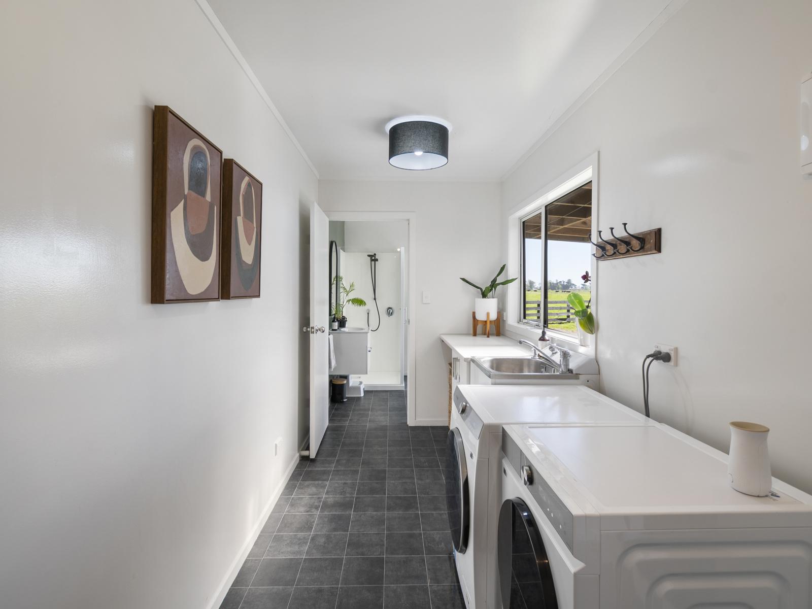 1259 Parewanui Road, Bulls
