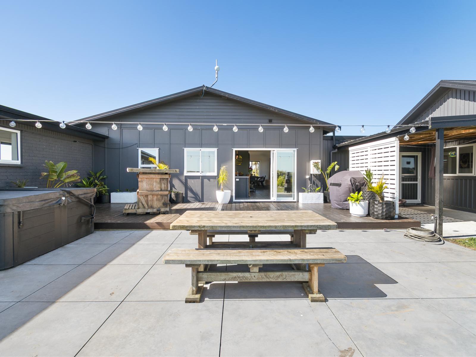 1259 Parewanui Road, Bulls