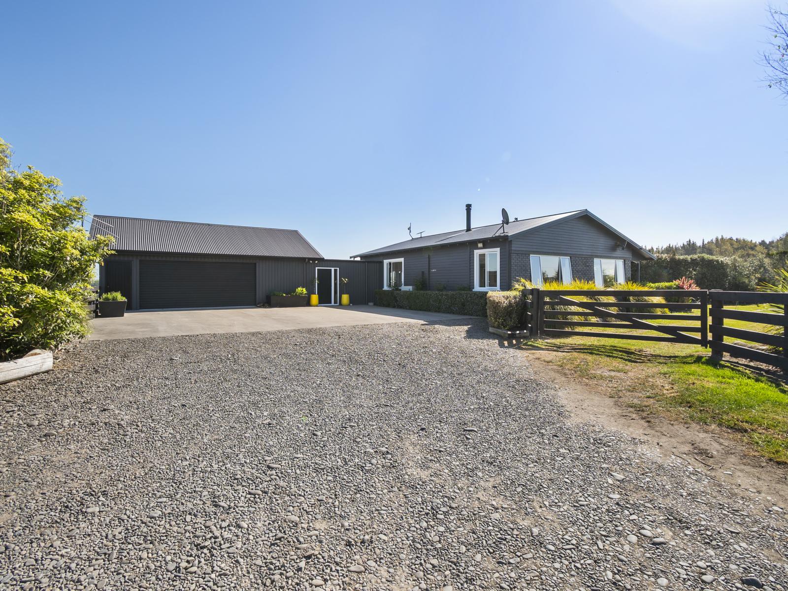1259 Parewanui Road, Bulls