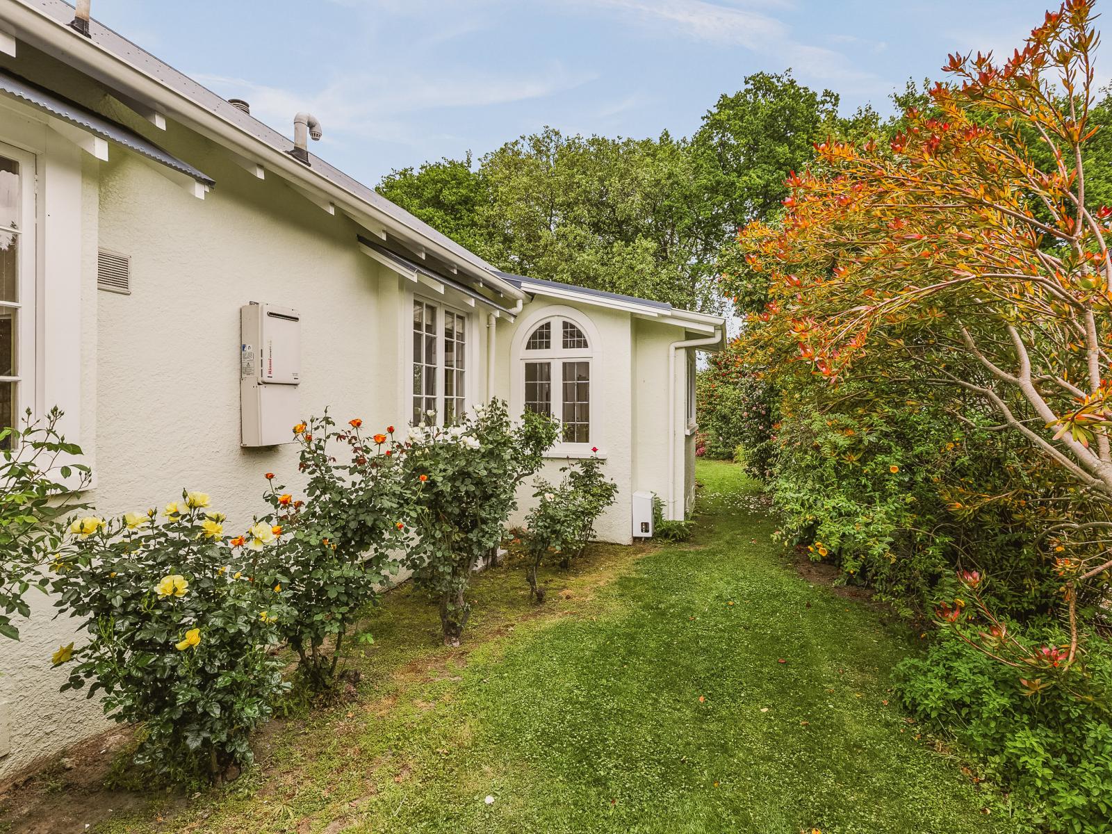 503 Cornwall Road, Mahora