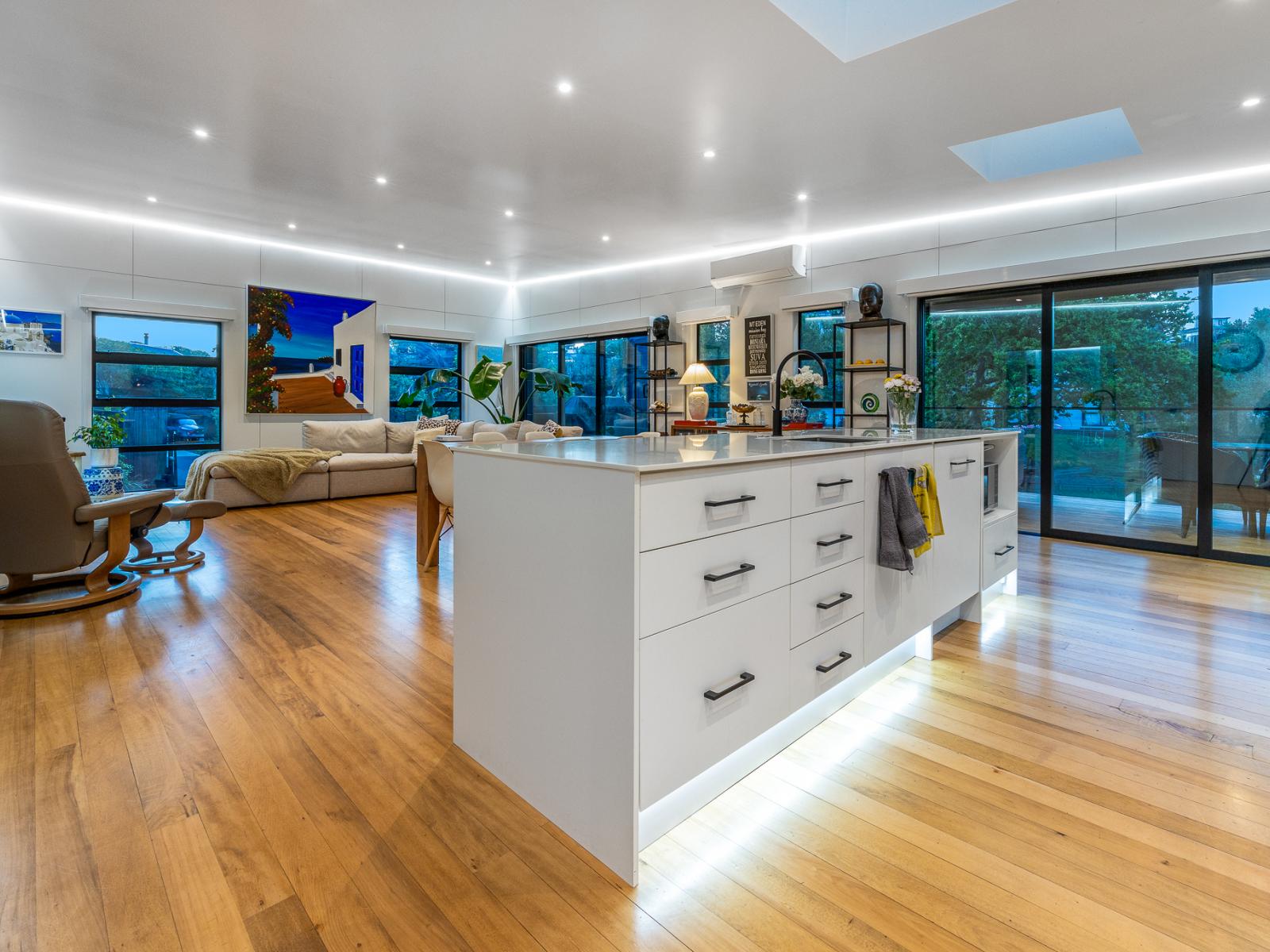 3 Glen Road, Raumati South