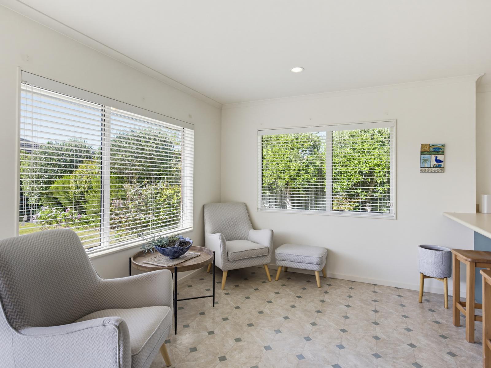 77 Weggery Drive, Waikanae Beach