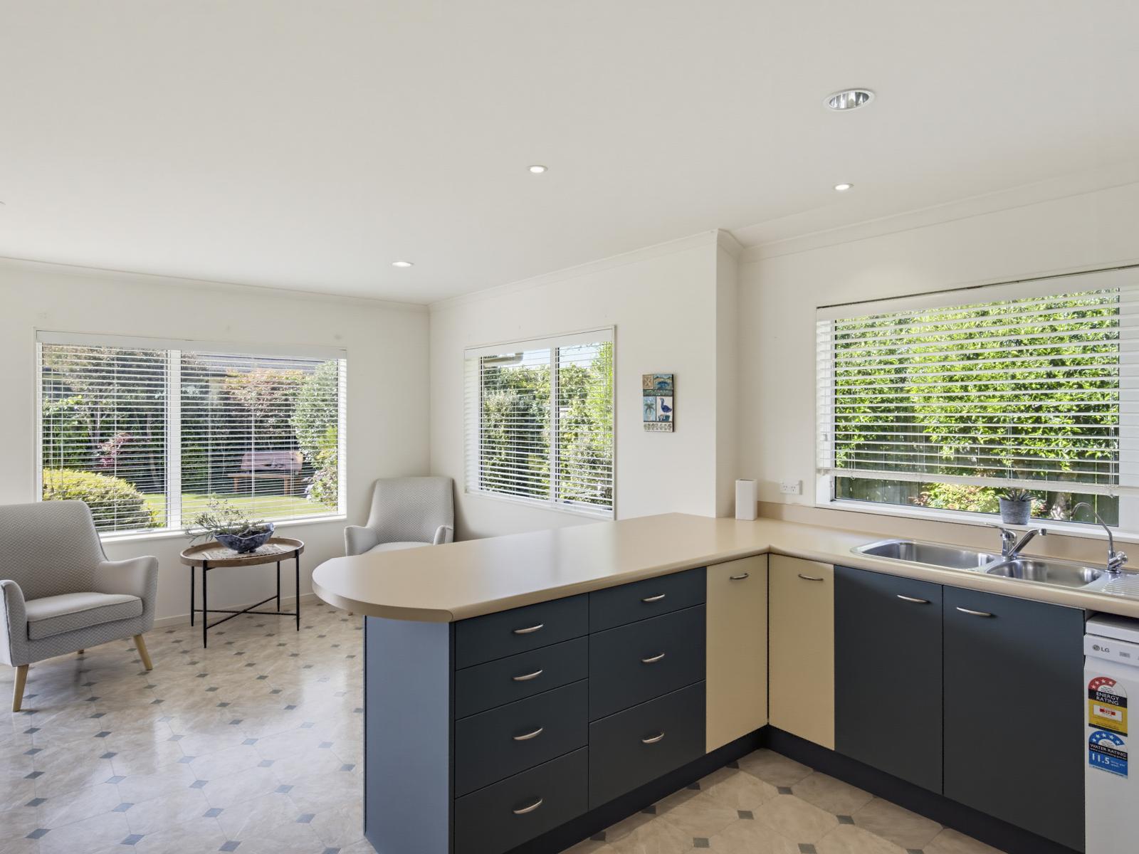 77 Weggery Drive, Waikanae Beach