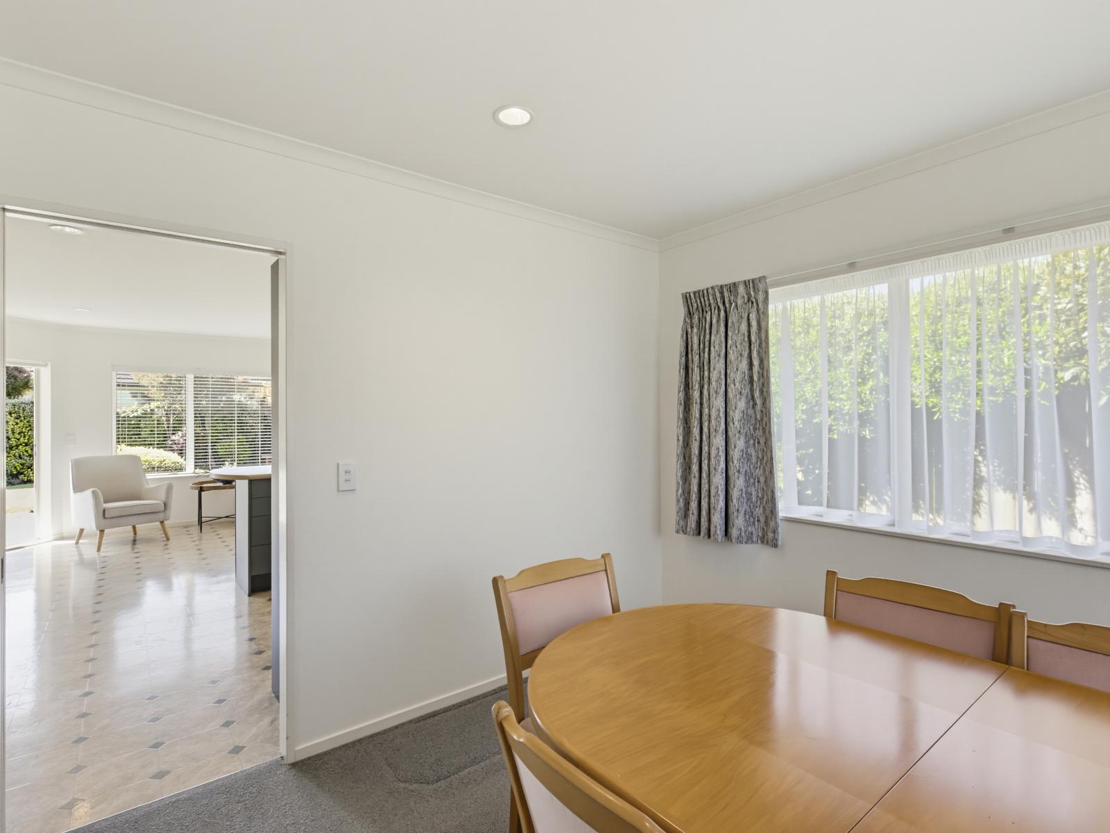 77 Weggery Drive, Waikanae Beach