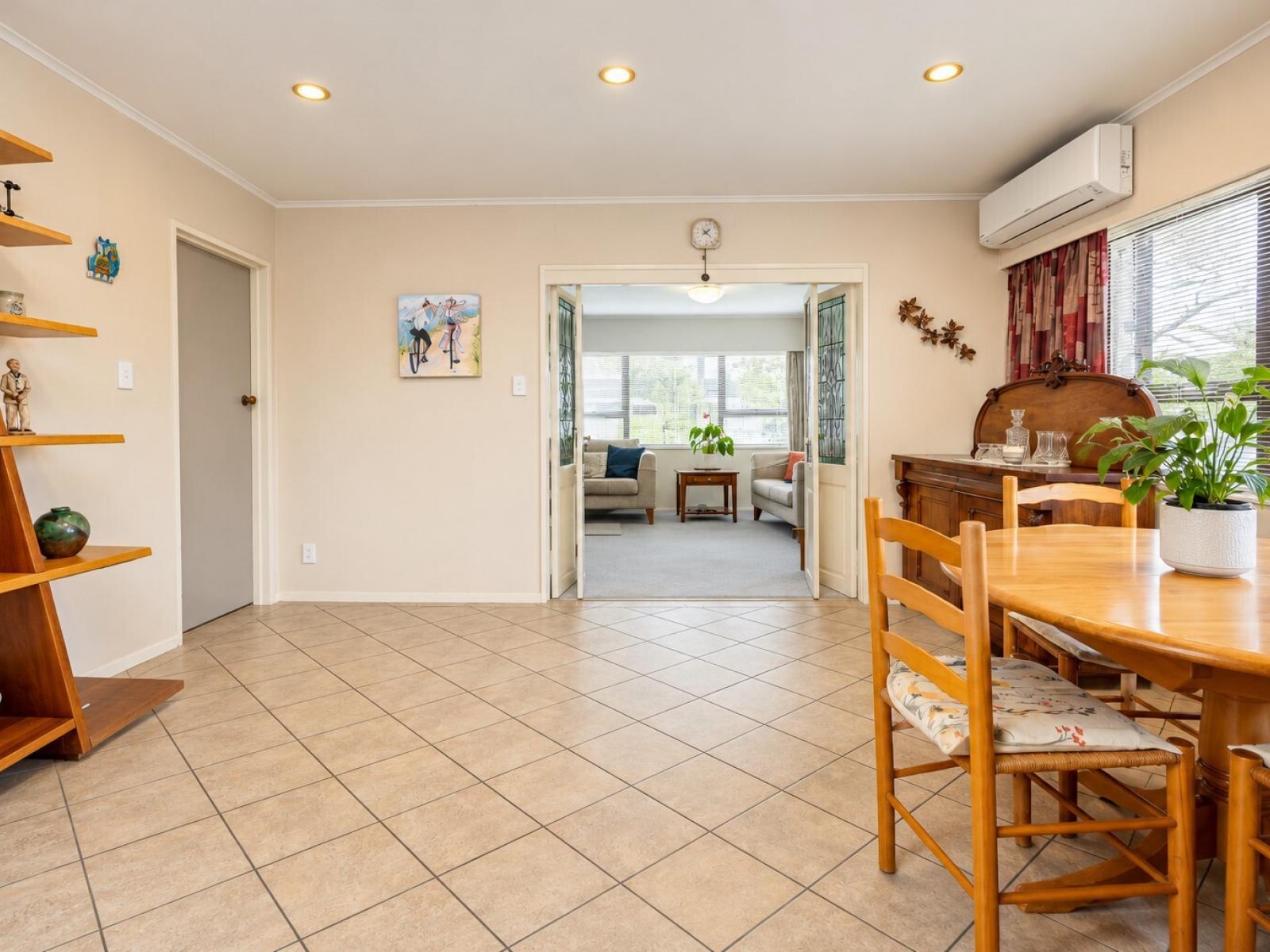 1 Neagle Place, Greenmeadows