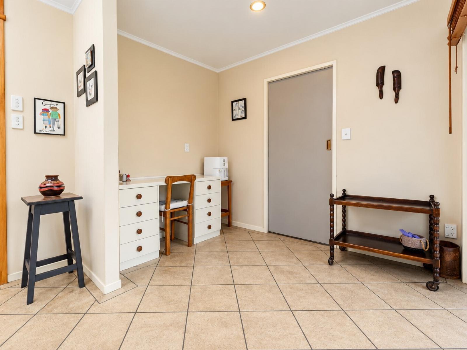 1 Neagle Place, Greenmeadows