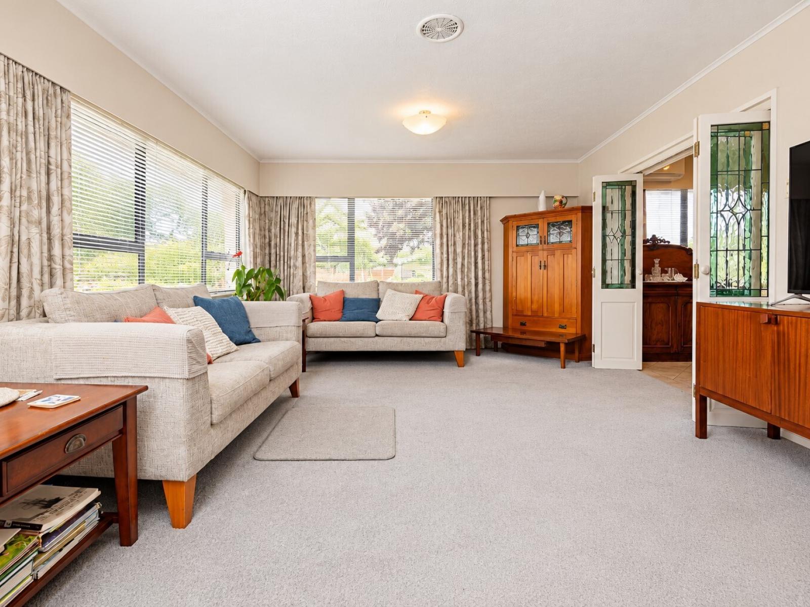 1 Neagle Place, Greenmeadows