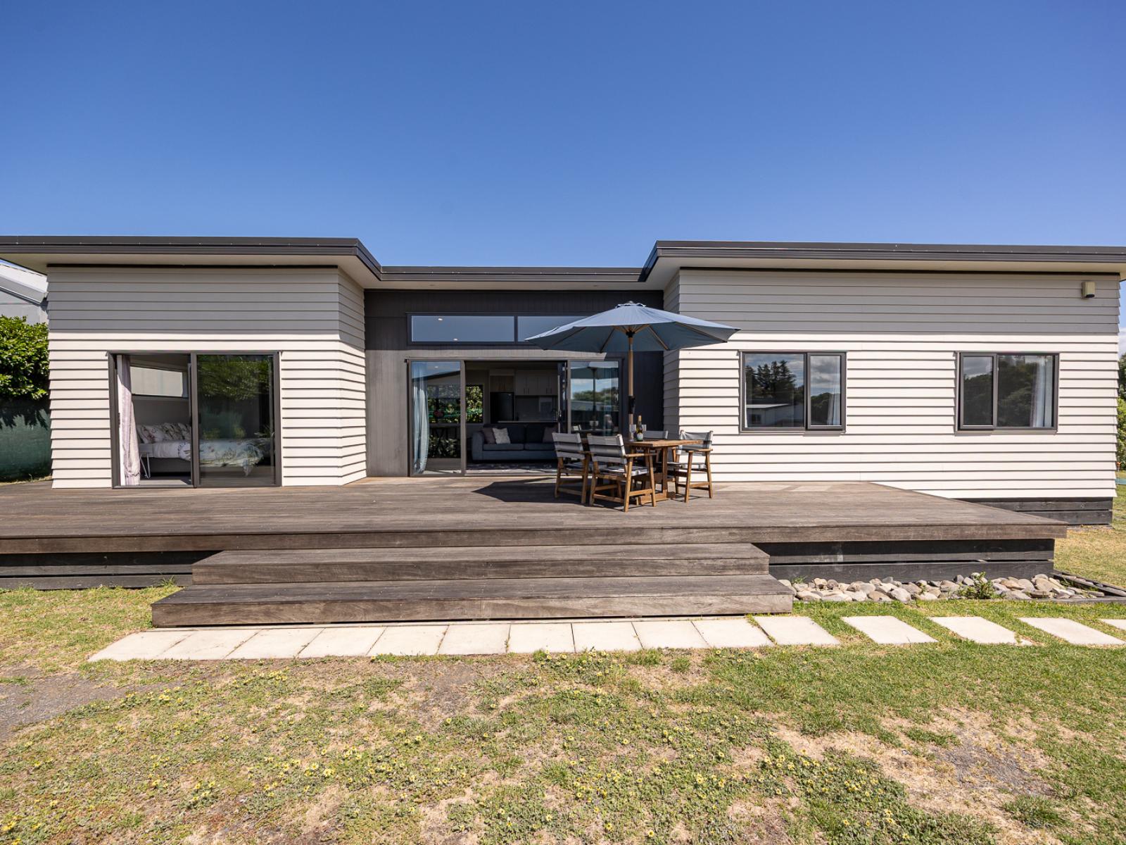 170 Whirinaki Road, Bay View