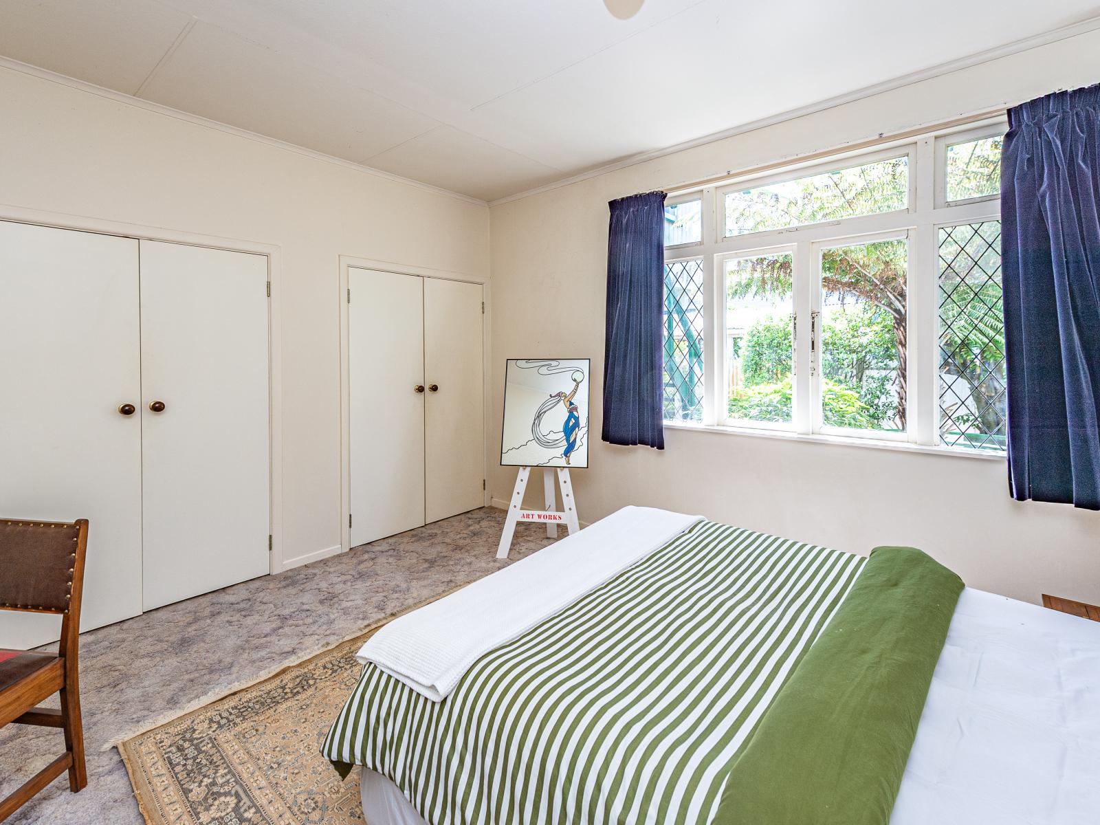 174 Anzac Parade, Whanganui East