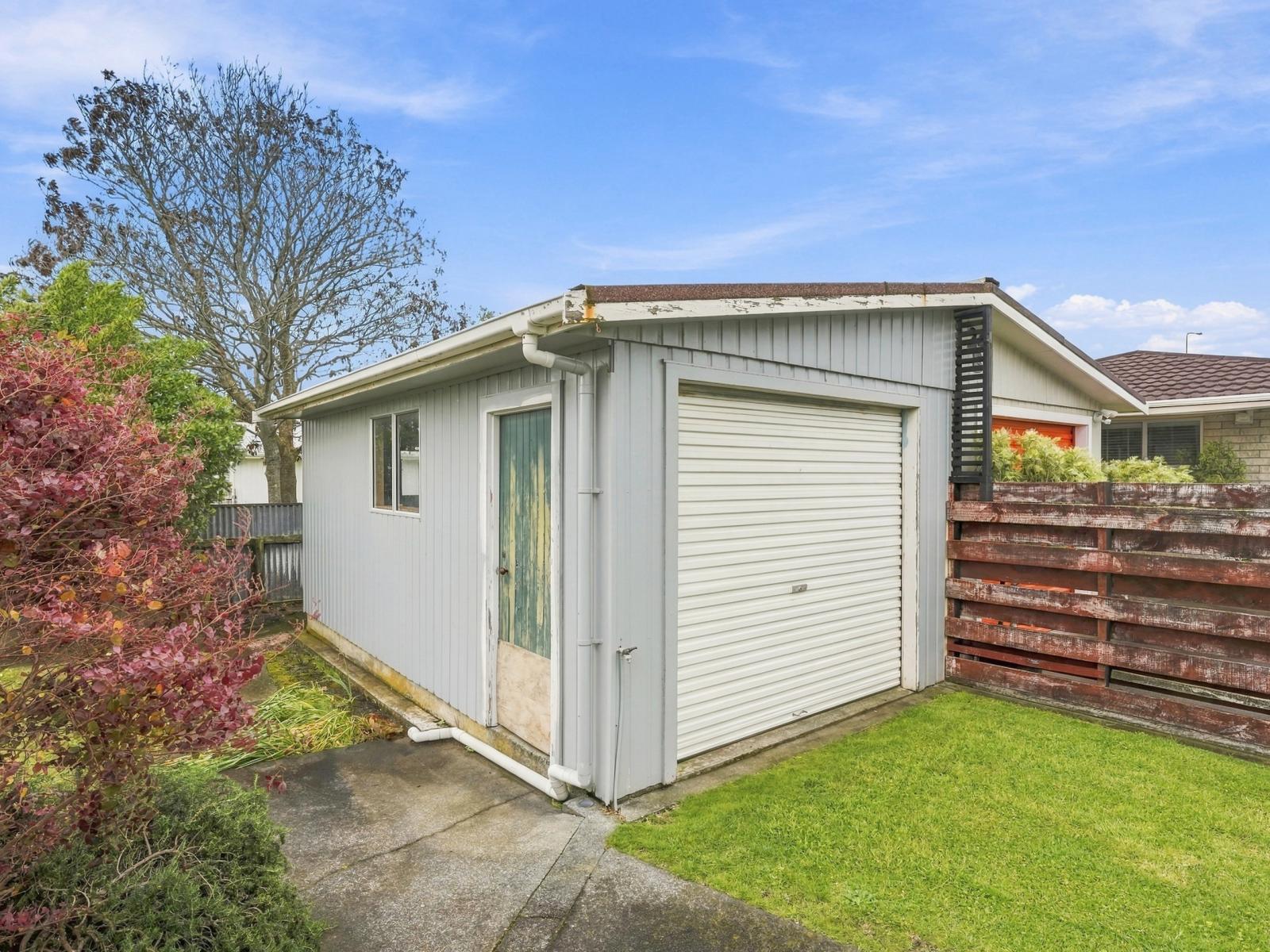 26 Fitzherbert Avenue, Springvale