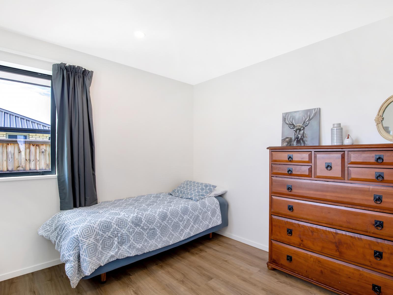 15 Kersey Avenue, Darfield