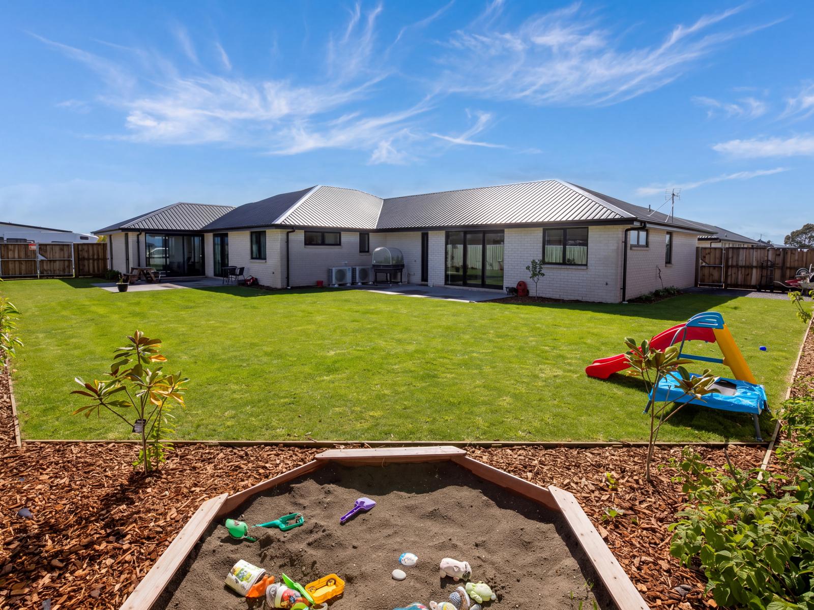 15 Kersey Avenue, Darfield